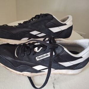 Reebok Classic Black and White Trainers